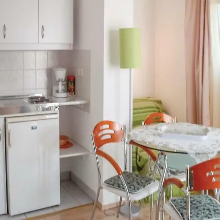 Apartment 0-bedroom In Heviz